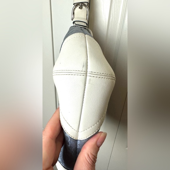 Vtg COACH Signature Jacquard Crossbody Purse Blue Canvas White Leather Y2K Bag - Picture 7 of 16